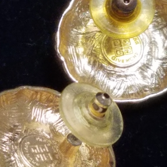 Givenchy Pearl and Gold Tone Earrings - Picture 4 of 4